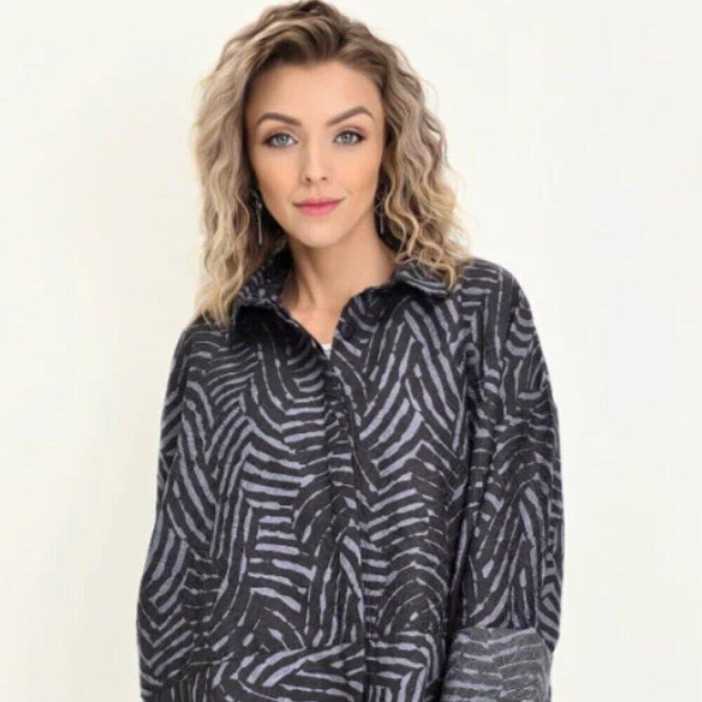 Dress to Kill Women’s Cappy Tunic NWT One Size